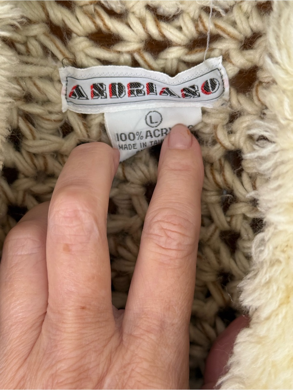 Vintage 1970’s Chunky Cream Knit Cardigan Coat with Faux Shearling Trim - Picture 6 of 6